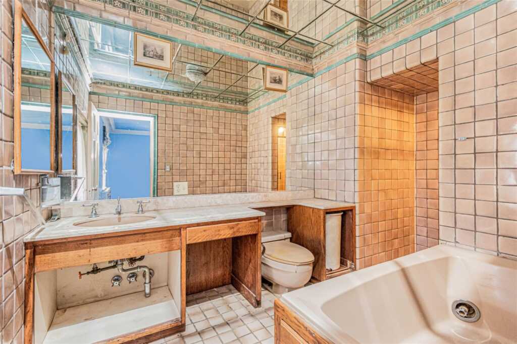 129 Lyncroft Road, New Rochelle, NY 10804 - Photo 22 of 38