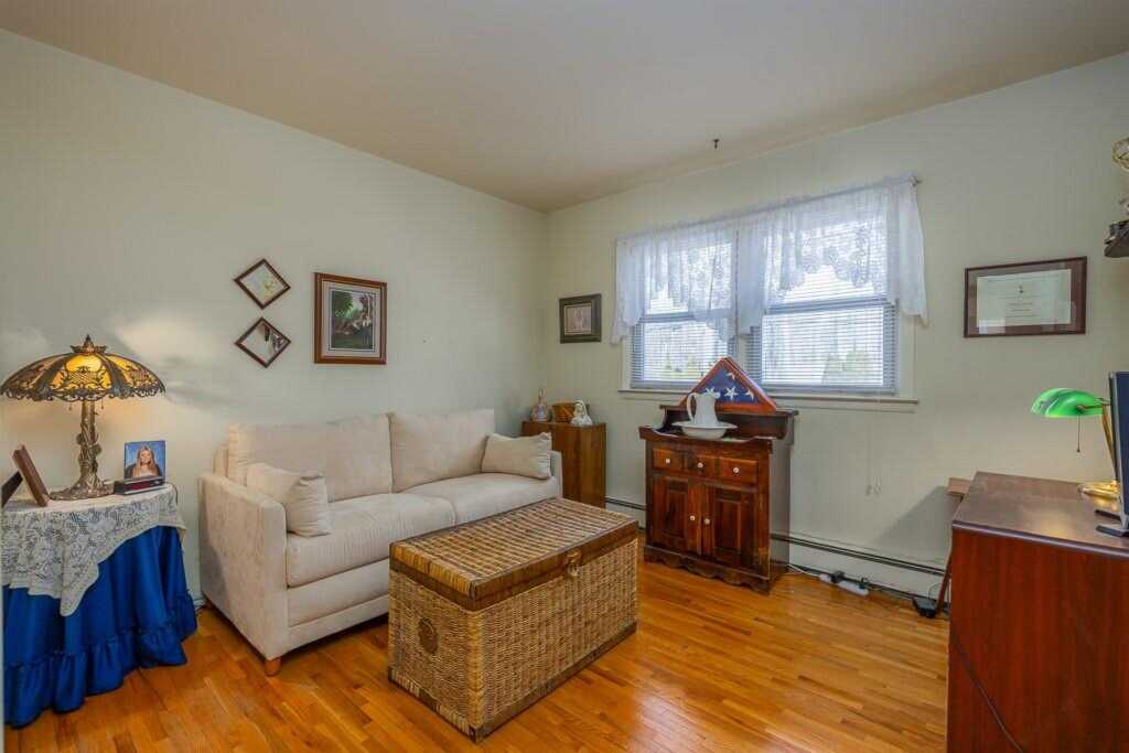 494 Blauvelt Road, Pearl River, NY 10965 - Photo 17 of 34
