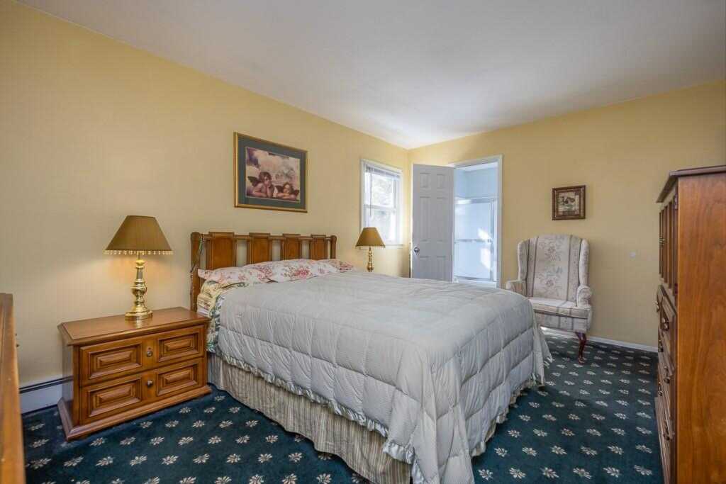 494 Blauvelt Road, Pearl River, NY 10965 - Photo 20 of 34