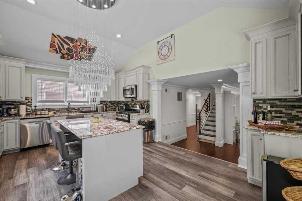 36 New Valley Road, New City, NY 10956 - Photo 17 of 45