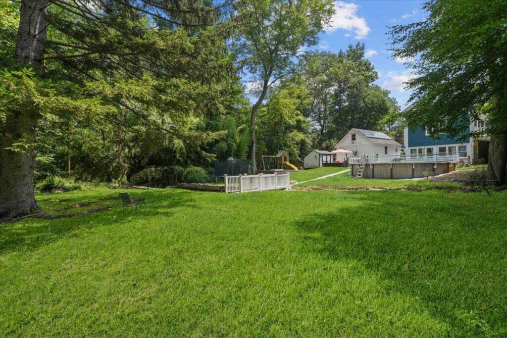 36 New Valley Road, New City, NY 10956 - Photo 42 of 45