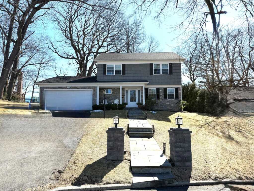 49 Spencer Drive, New Rochelle, NY 10801