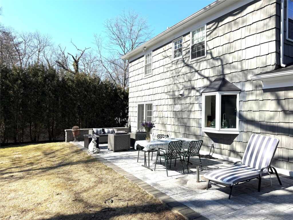 49 Spencer Drive, New Rochelle, NY 10801 - Photo 21 of 25