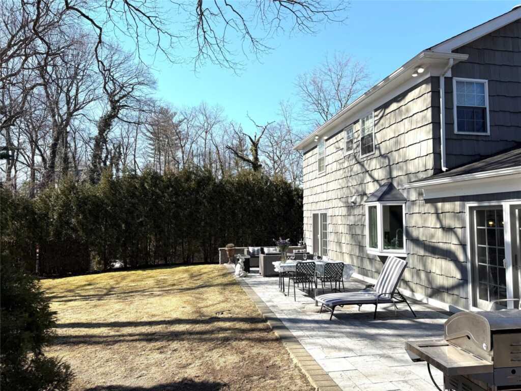 49 Spencer Drive, New Rochelle, NY 10801 - Photo 22 of 25