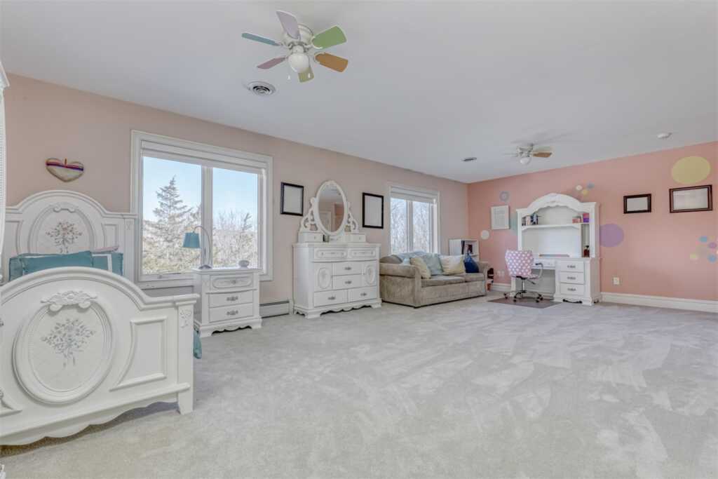 38 Powder Horn Drive, Suffern, NY 10901 - Photo 30 of 50