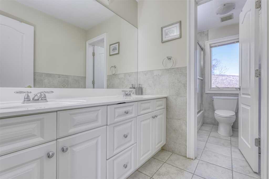 38 Powder Horn Drive, Suffern, NY 10901 - Photo 31 of 50