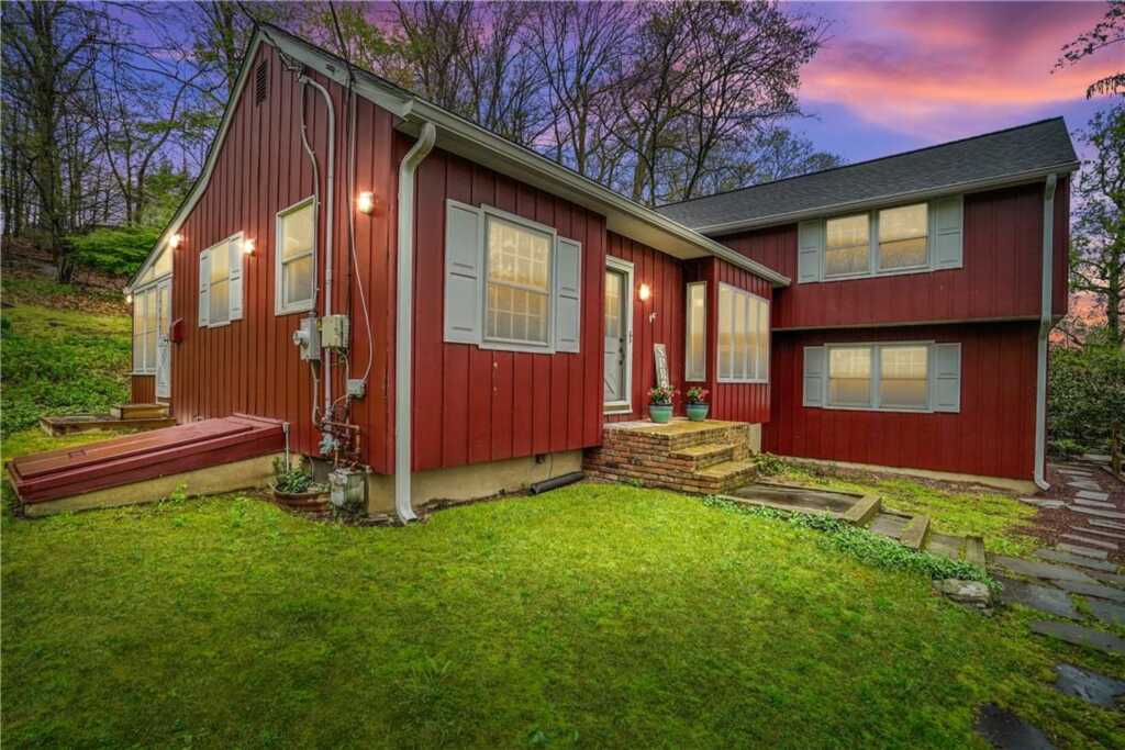 37 Havermill Road, New City, NY 10956 - Photo 2 of 41