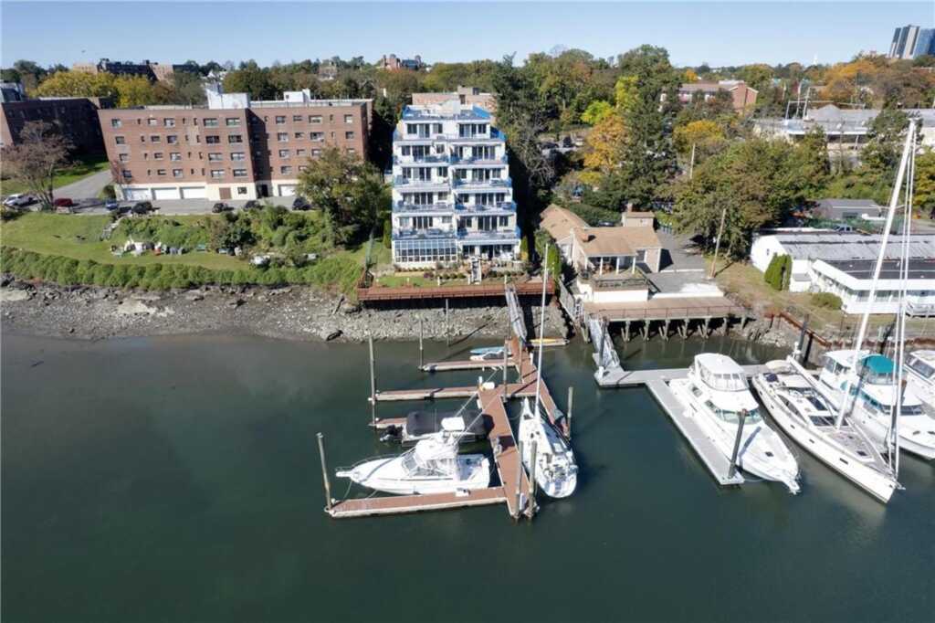 18 Shady Glen Court, Unit #503, New Rochelle, NY 10805 - Photo 5 of 29