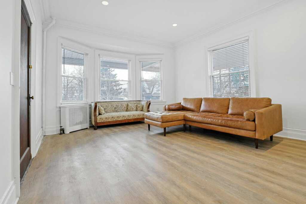 127 Woodland Avenue, New Rochelle, NY 10805 - Photo 33 of 48