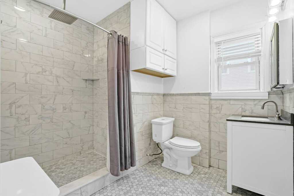 127 Woodland Avenue, New Rochelle, NY 10805 - Photo 36 of 48