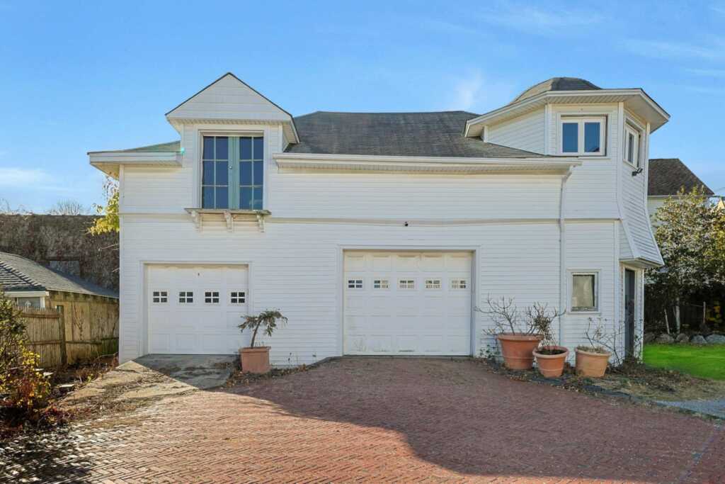 127 Woodland Avenue, New Rochelle, NY 10805 - Photo 40 of 48