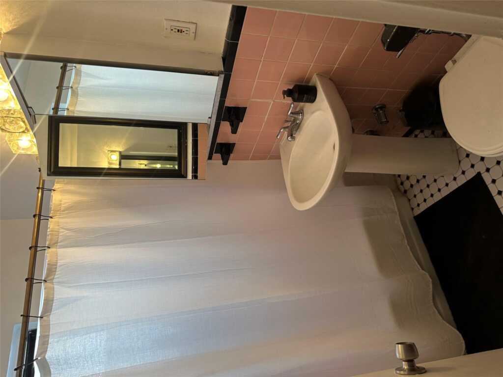 2 Windsor Terrace, Unit #2D, White Plains, NY 10601 - Photo 10 of 10