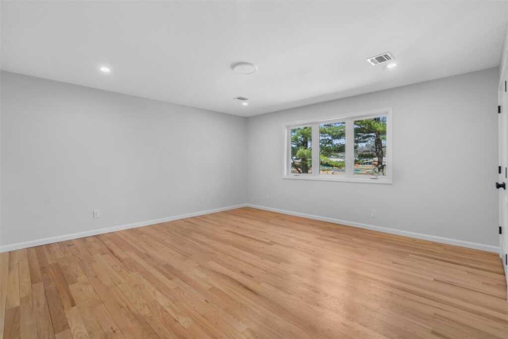 250 Blauvelt Road, Pearl River, NY 10965 - Photo 45 of 50