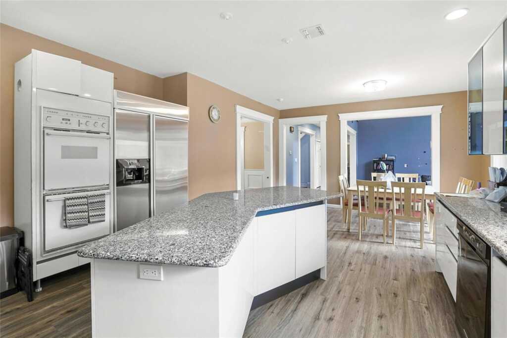 185 Spook Rock Road, Suffern, NY 10901 - Photo 9 of 45