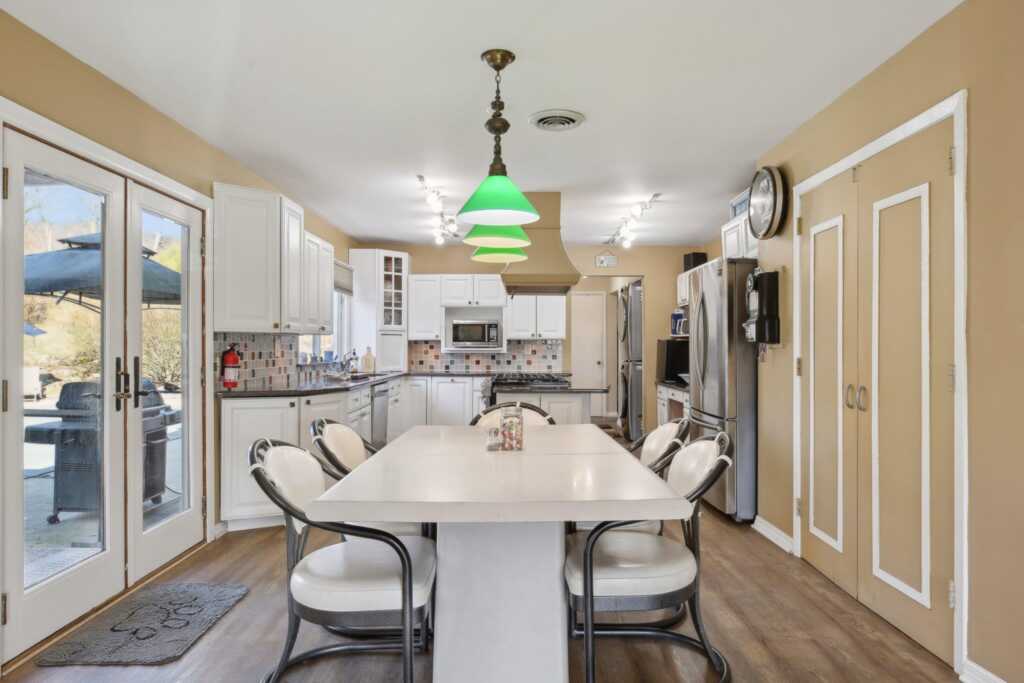 2 Rainbow Court, New City, NY 10956 - Photo 10 of 47