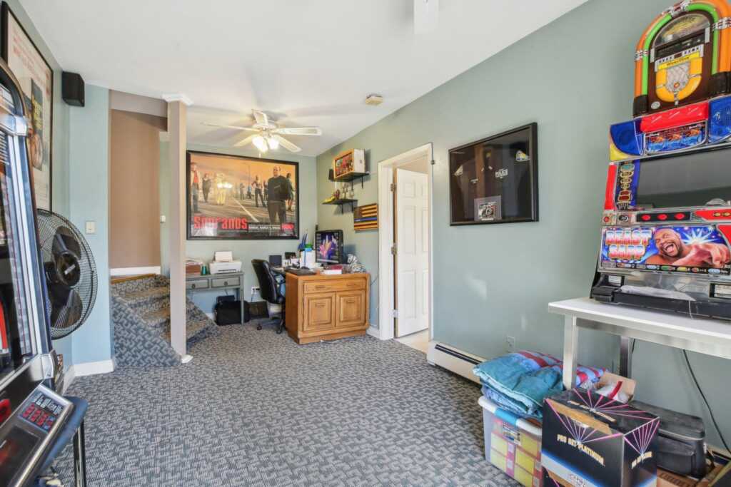 2 Rainbow Court, New City, NY 10956 - Photo 37 of 47
