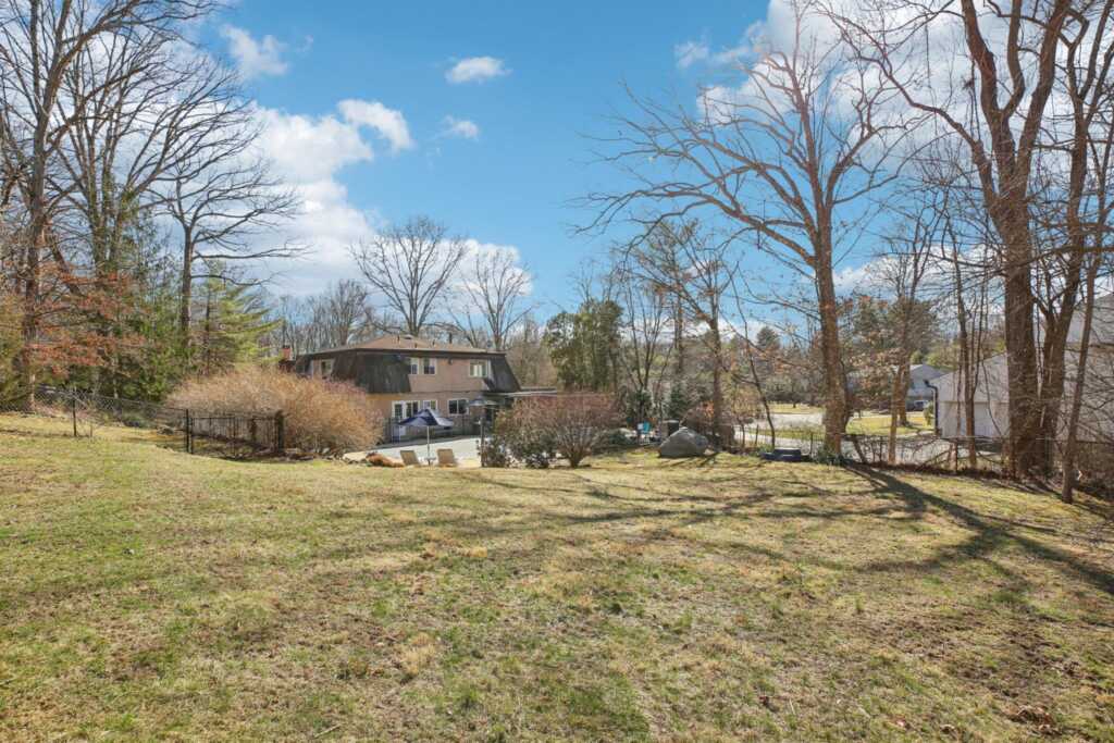 2 Rainbow Court, New City, NY 10956 - Photo 44 of 47