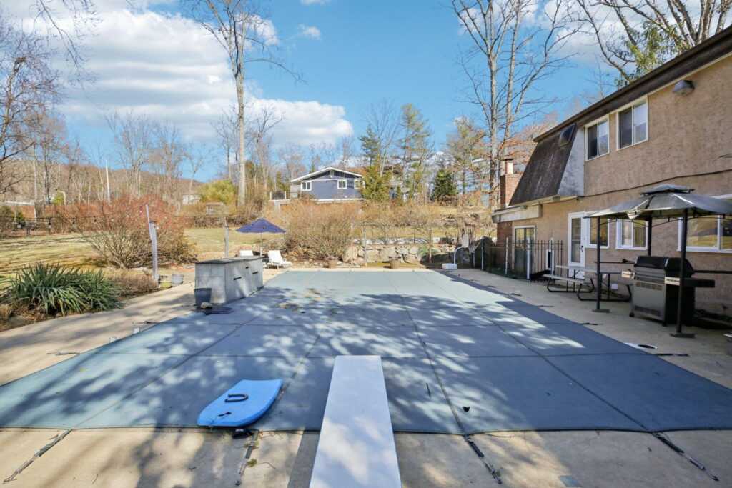 2 Rainbow Court, New City, NY 10956 - Photo 46 of 47