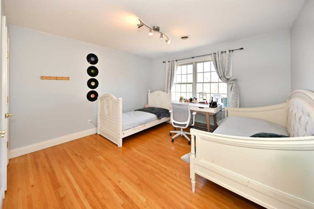 9 Whisper Lane, Suffern, NY 10901 - Photo 27 of 39