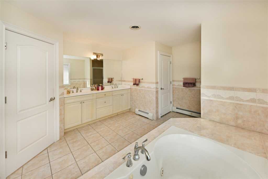9 Whisper Lane, Suffern, NY 10901 - Photo 29 of 39