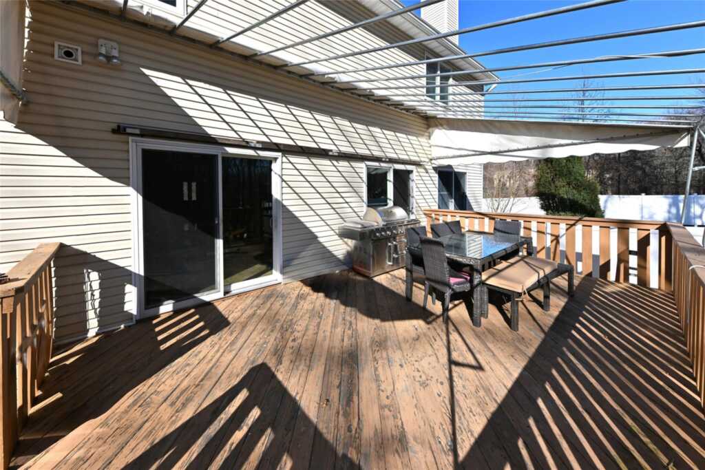 9 Whisper Lane, Suffern, NY 10901 - Photo 31 of 39