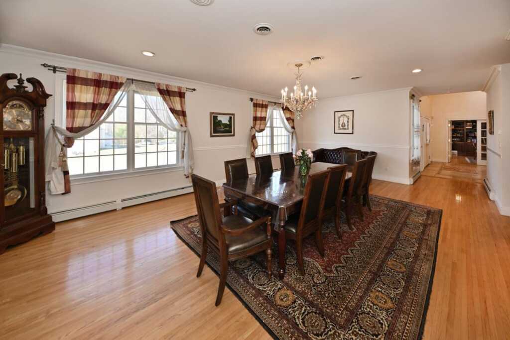 9 Whisper Lane, Suffern, NY 10901 - Photo 6 of 39