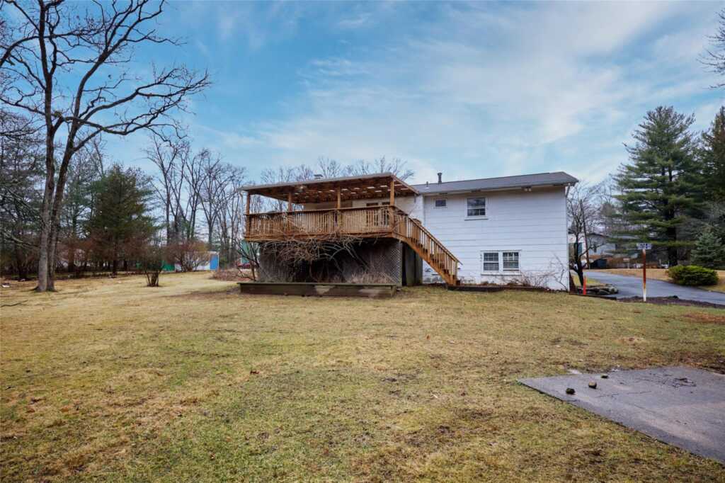 5 Violet Court, Suffern, NY 10901 - Photo 3 of 28