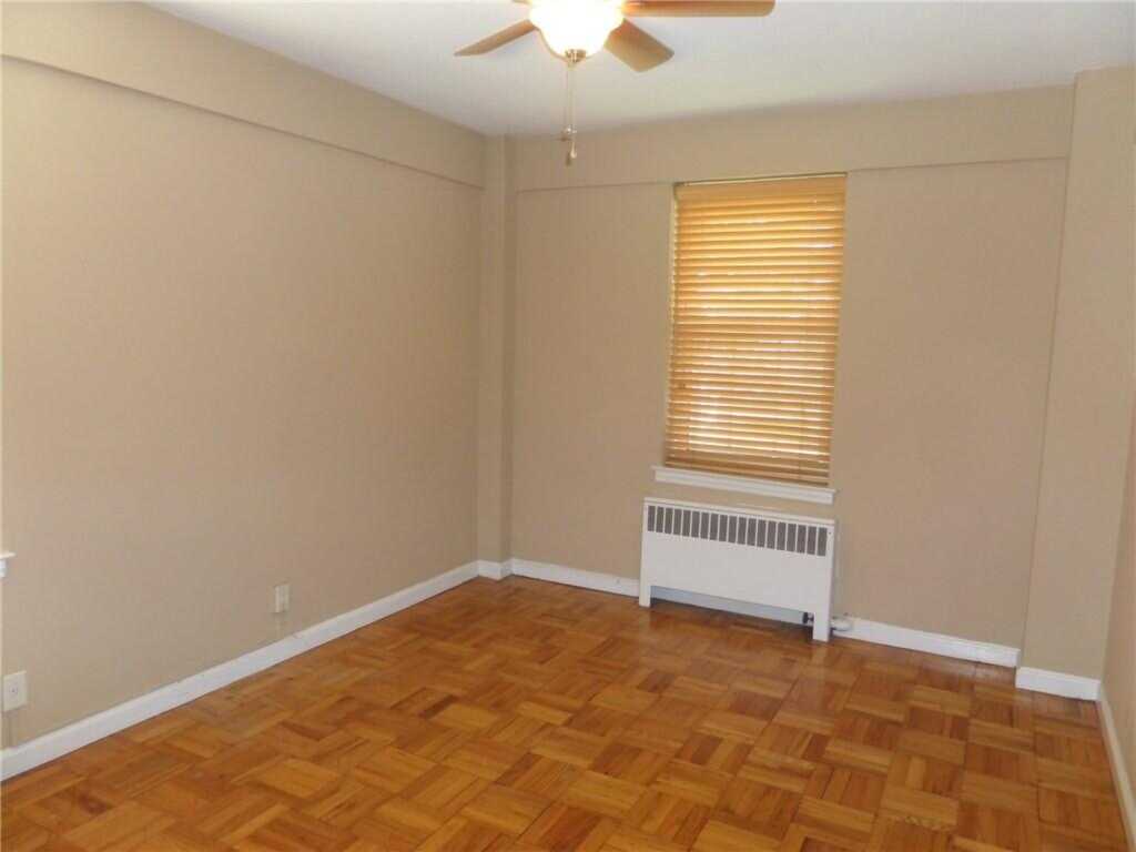 220 Pelham Road, Unit #2H, New Rochelle, NY 10805 - Photo 10 of 19