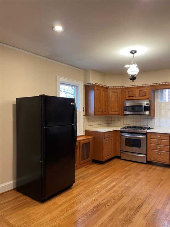 339 Washington Avenue, New Rochelle, NY 1801 - Photo 5 of 11