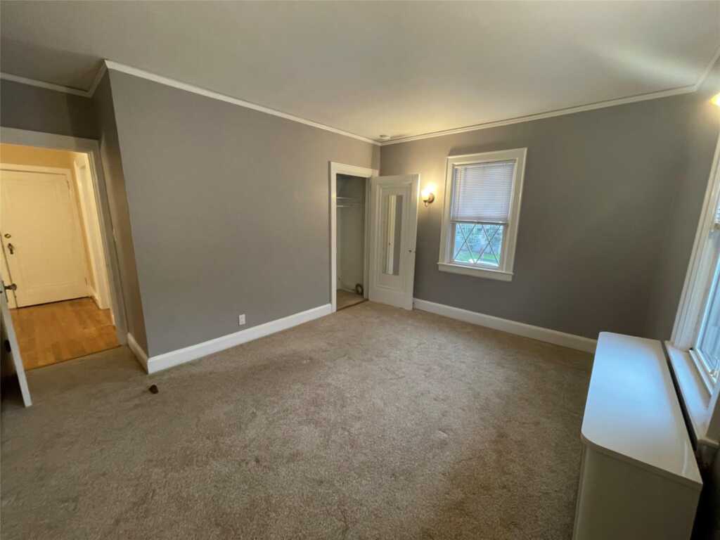 339 Washington Avenue, New Rochelle, NY 1801 - Photo 8 of 11