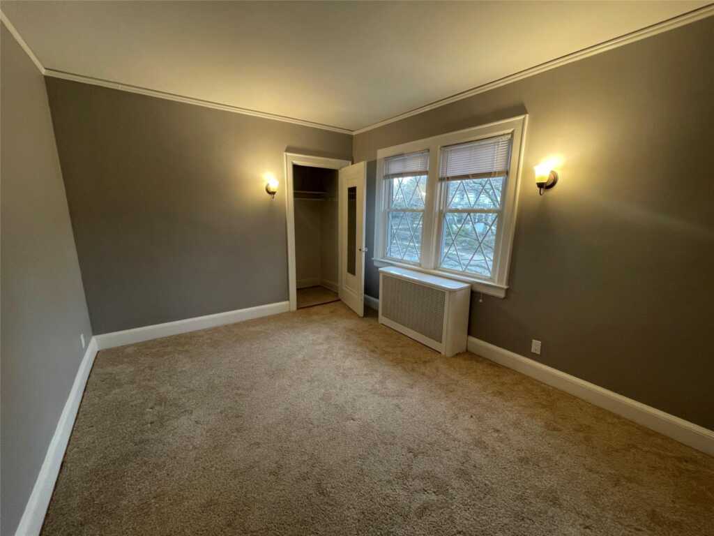 339 Washington Avenue, New Rochelle, NY 1801 - Photo 9 of 11