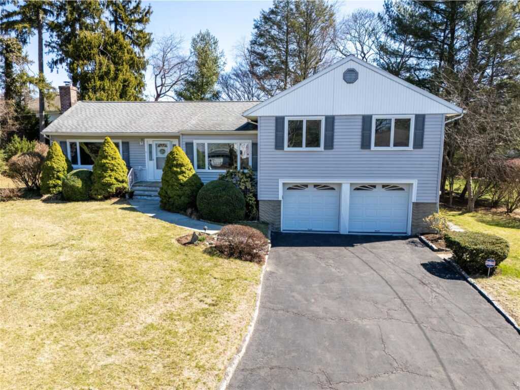 9 Mohegan Lane, Rye, NY 10573 - Photo 1 of 1