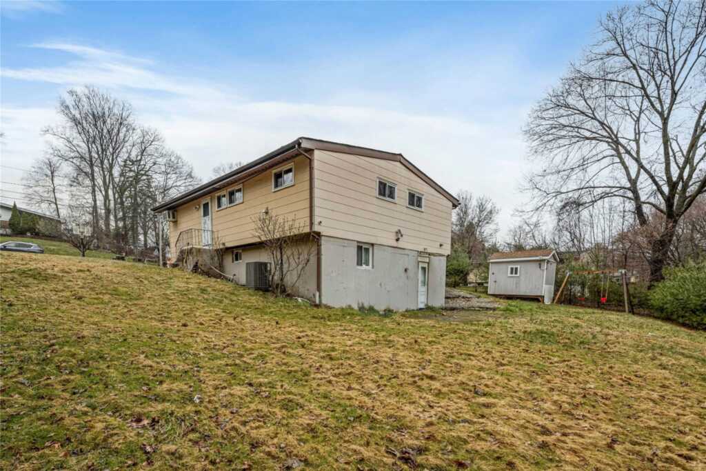 83 Hall Avenue, New City, NY 10956 - Photo 23 of 25