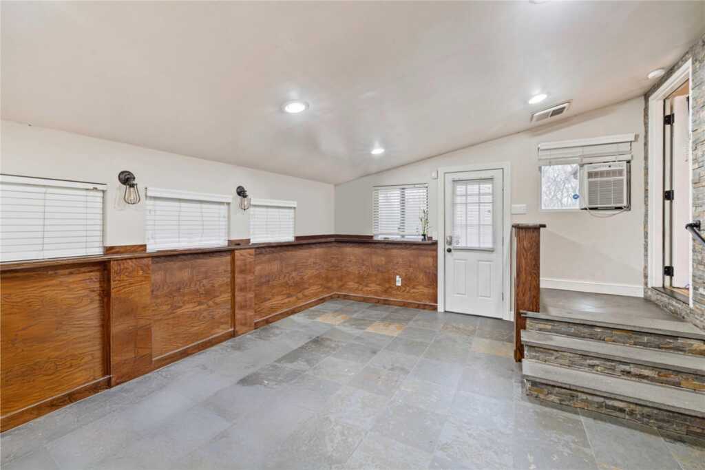 83 Hall Avenue, New City, NY 10956 - Photo 3 of 25
