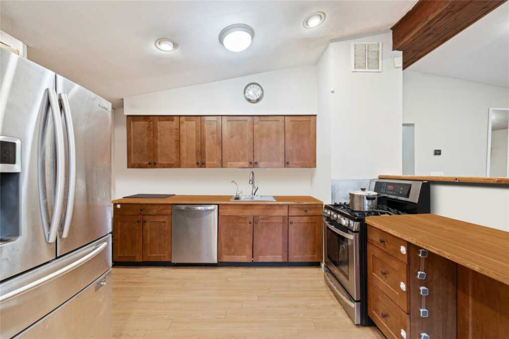 83 Hall Avenue, New City, NY 10956 - Photo 7 of 25