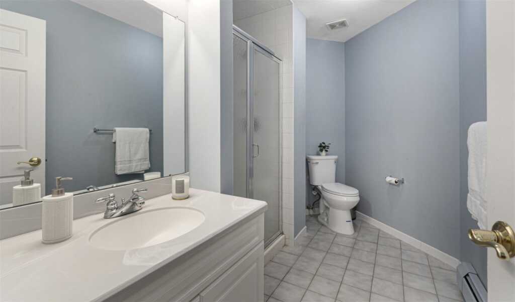 8 Wedge Way, Suffern, NY 10901 - Photo 18 of 39