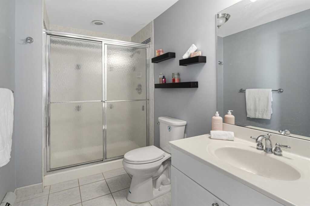 8 Wedge Way, Suffern, NY 10901 - Photo 25 of 39