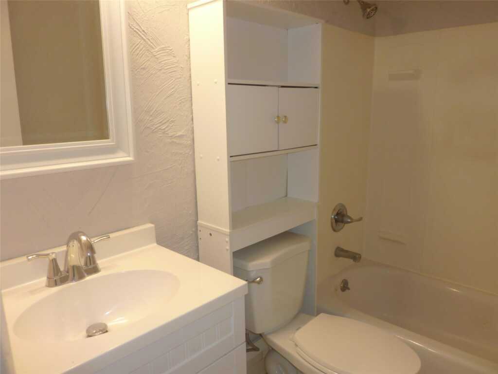 133 B Parkside Drive, Unit #133 B, Suffern, NY 10901 - Photo 13 of 18