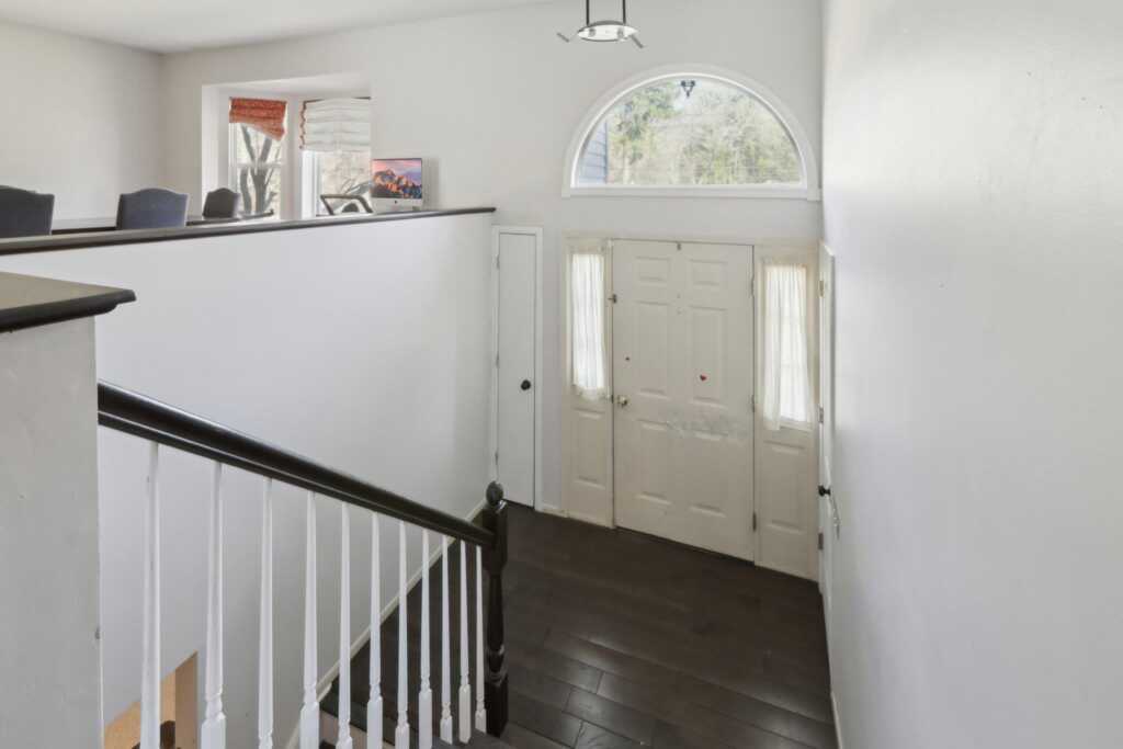 403 Haverstraw Road, Suffern, NY 10901 - Photo 4 of 27