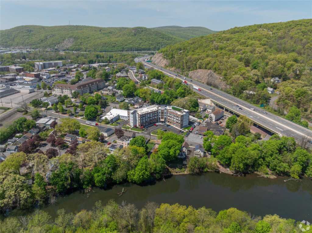 15 Washington Avenue, Unit #412, Suffern, NY 10901 - Photo 31 of 31