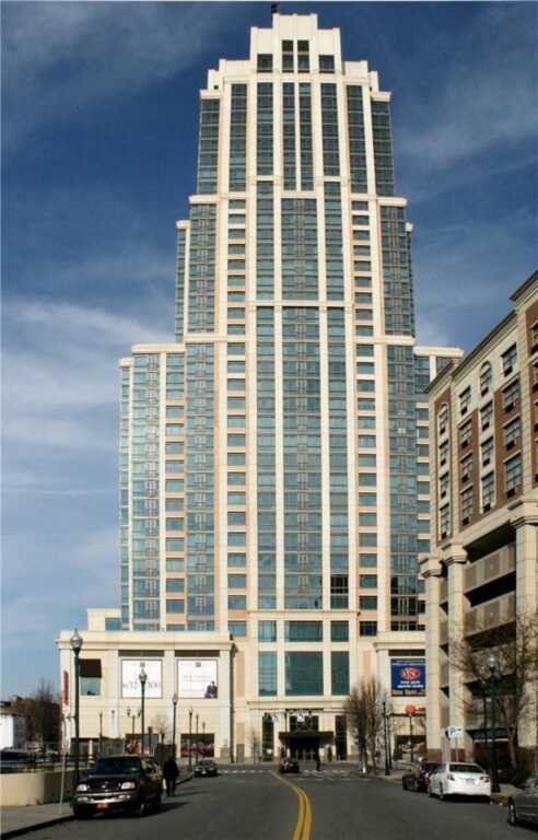 175 Huguenot Street, Unit #1808, New Rochelle, NY 10801