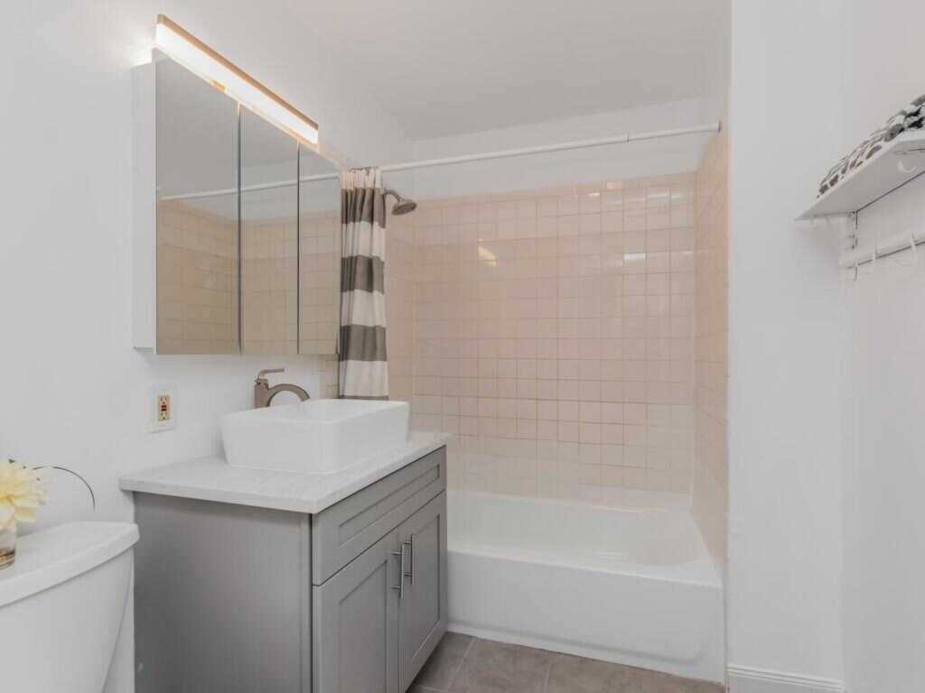 45 Heminway Avenue, Unit #3, New Rochelle, NY 10801 - Photo 11 of 21