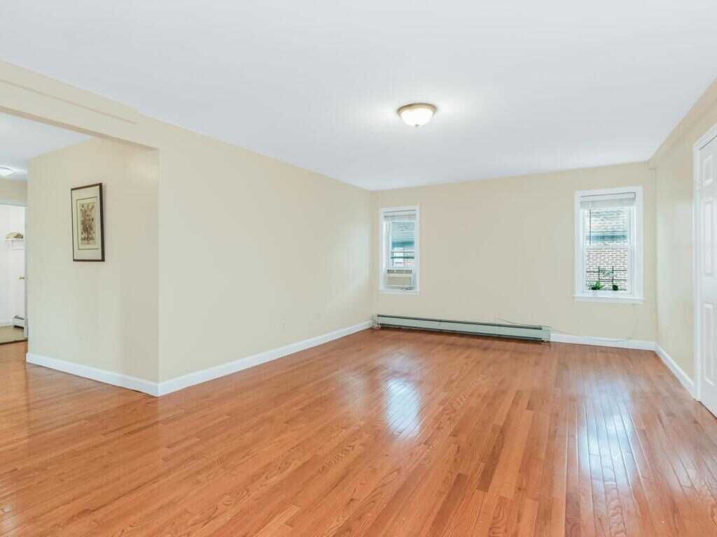 45 Heminway Avenue, Unit #3, New Rochelle, NY 10801 - Photo 7 of 21
