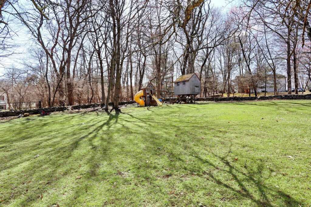 247 Cherry Lane, Unit #114, Suffern, NY 10901 - Photo 35 of 37