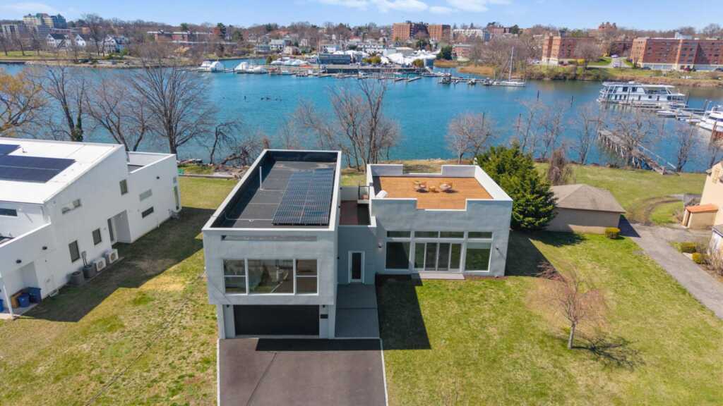 625 Davenport Avenue, New Rochelle, NY 10805 - Photo 30 of 38