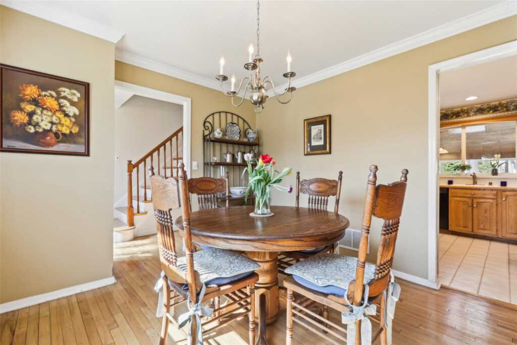 359 Central Avenue, Pearl River, NY 10965 - Photo 5 of 29