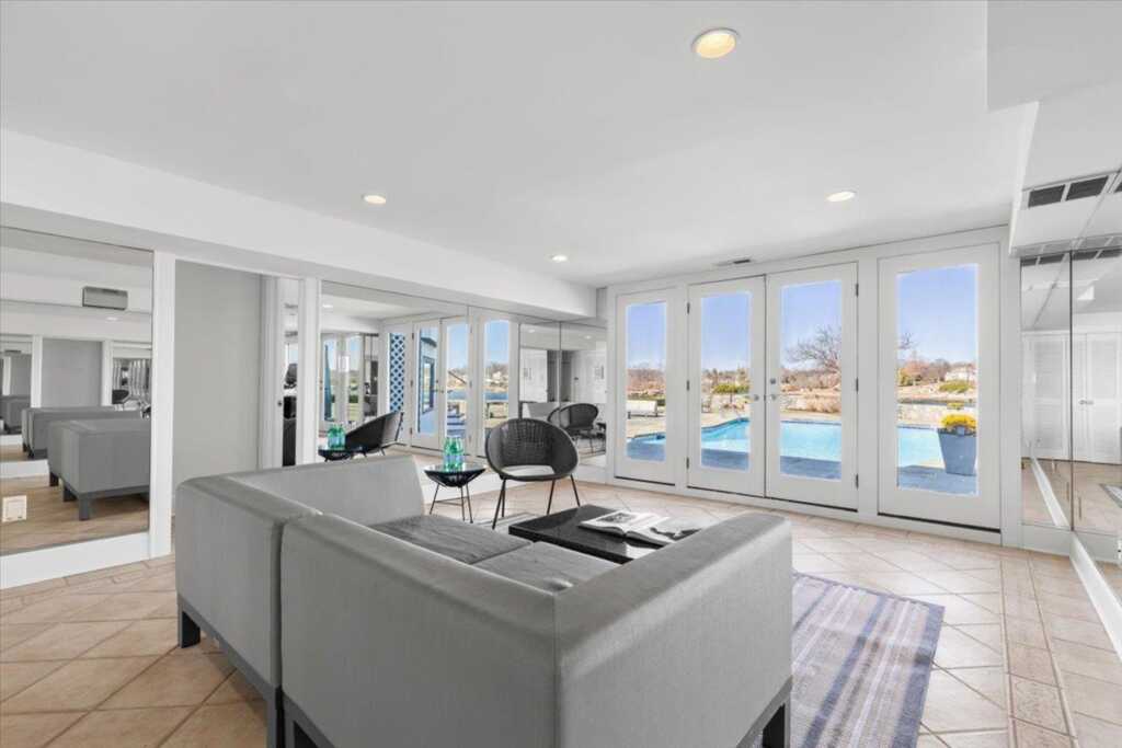 6 North Island, Rye, NY 10580 - Photo 28 of 34