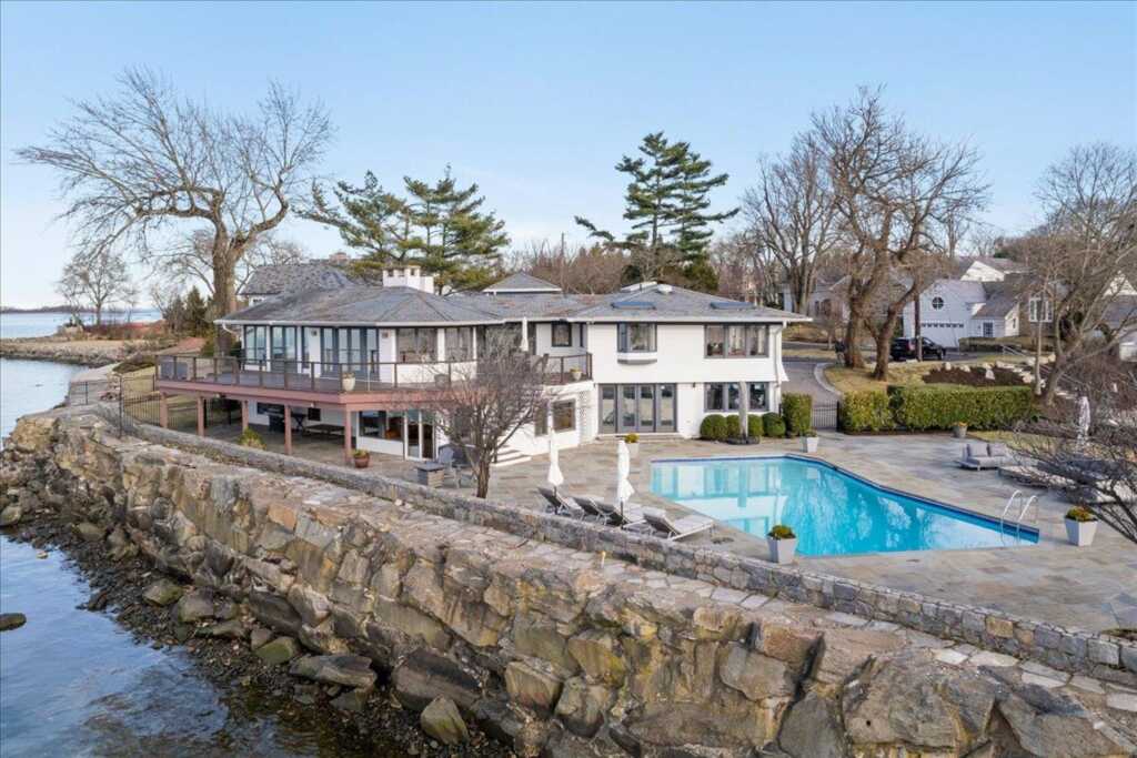 6 North Island, Rye, NY 10580 - Photo 4 of 34