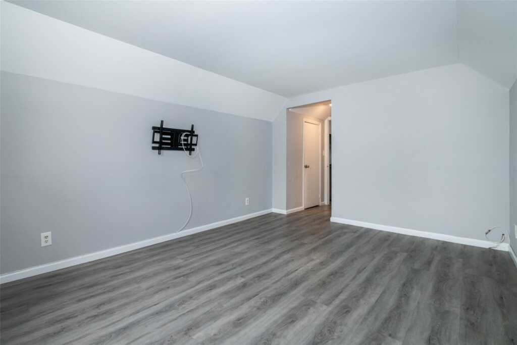 3 Harbor Lane, Unit #3B, New Rochelle, NY 10805 - Photo 10 of 17