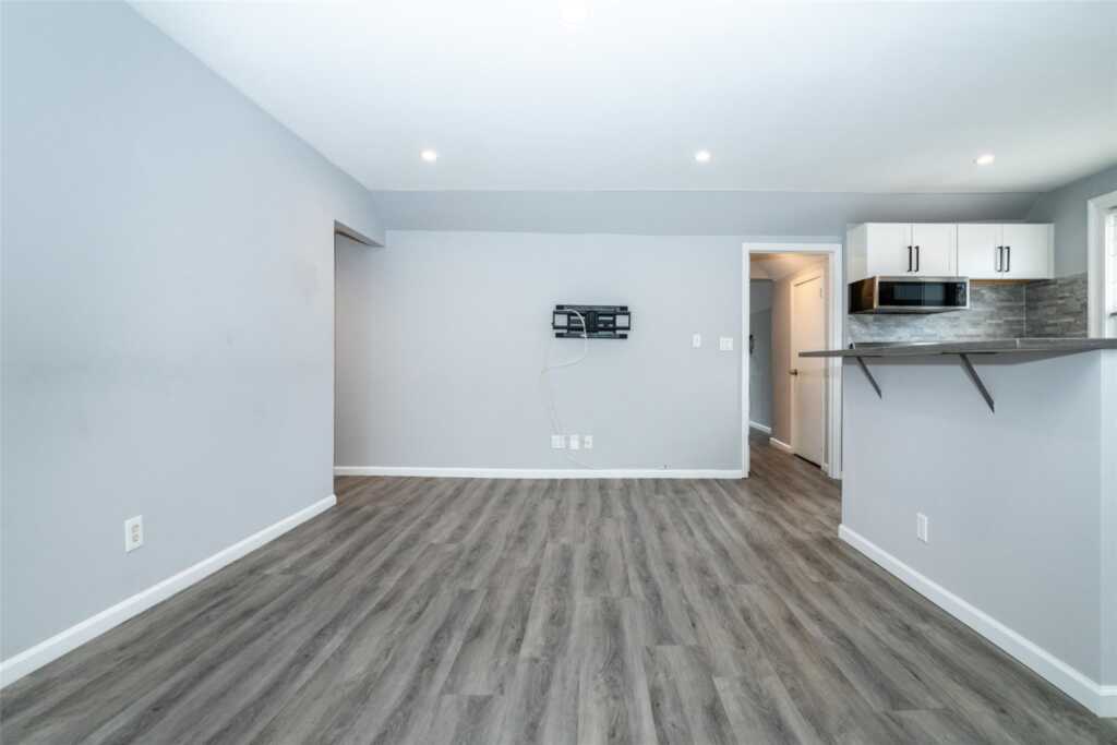 3 Harbor Lane, Unit #3B, New Rochelle, NY 10805 - Photo 9 of 17